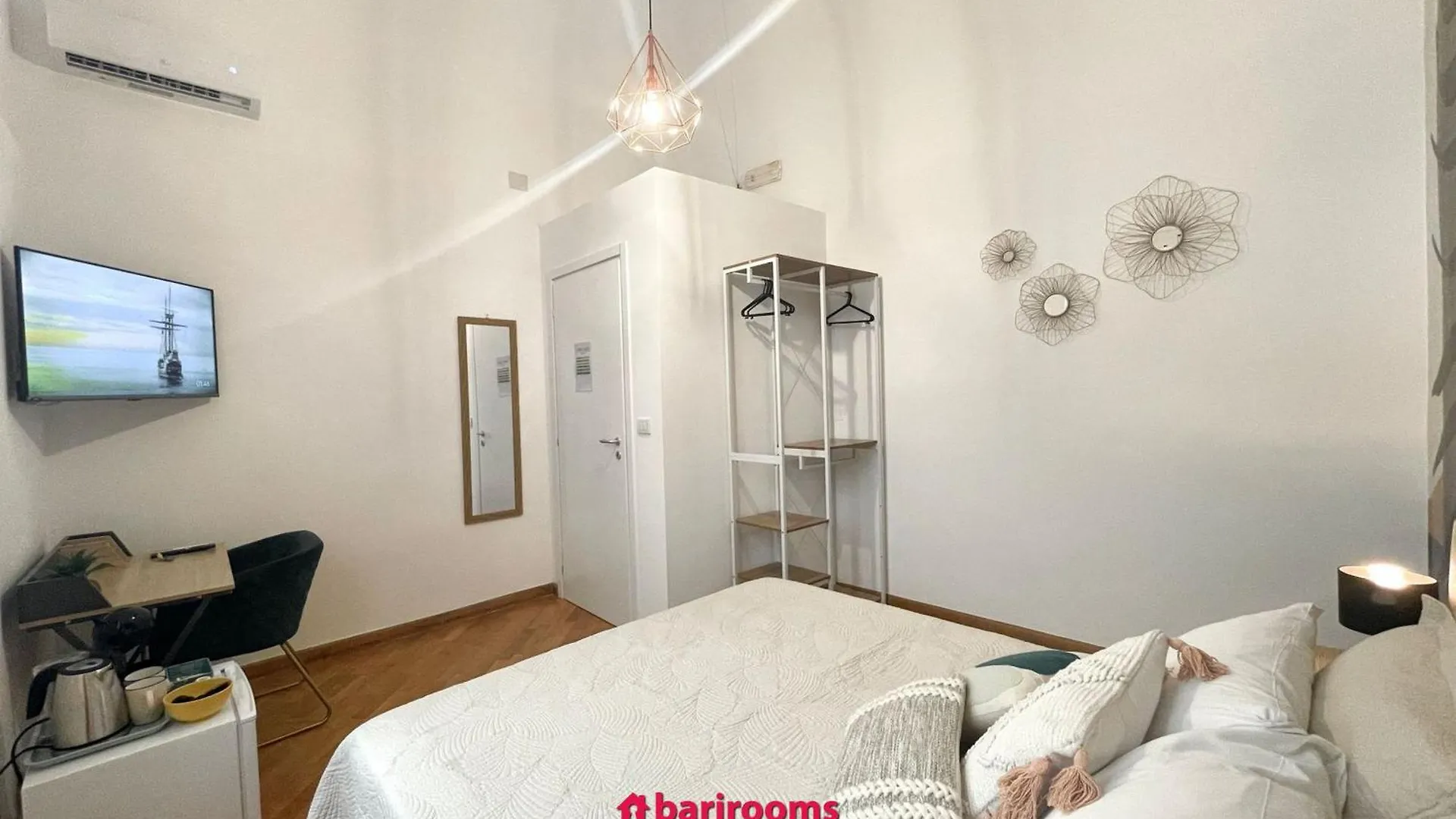 Maison d'hôtes Barirooms - Imbriani 15