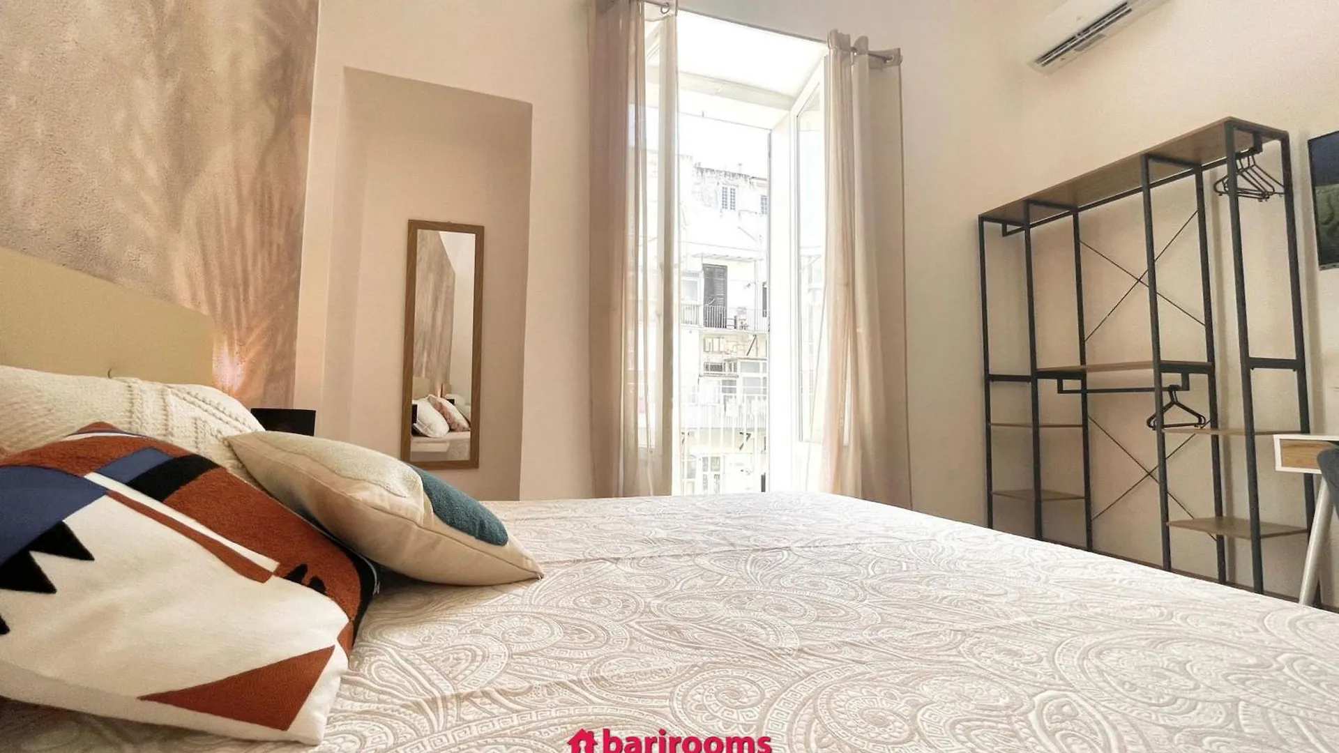 Barirooms - Imbriani 15 0*, Bari Italie